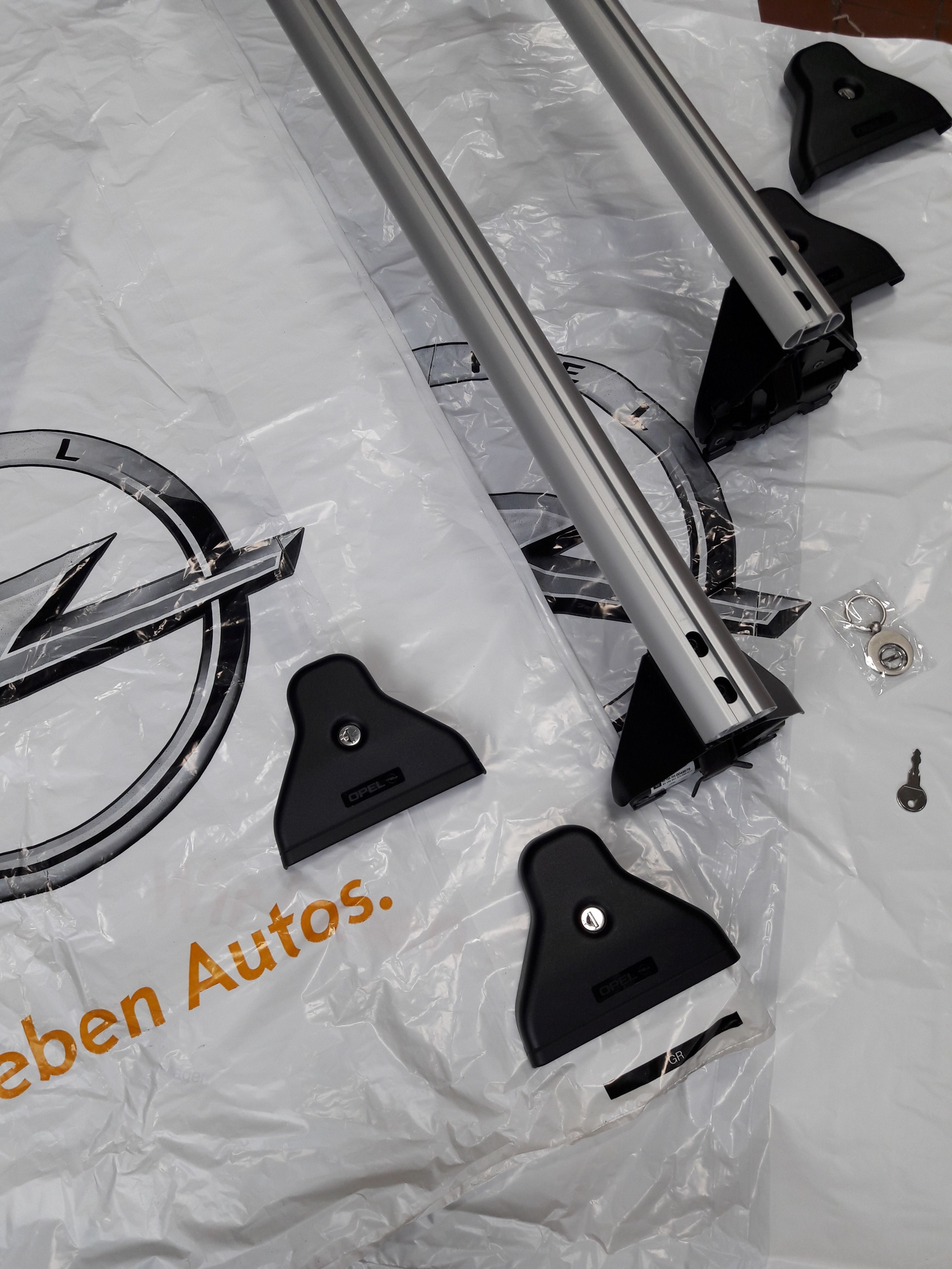 Satz Original Opel Corsa D & E Grundträger Basisträger Dachträger 1732541 | eBay